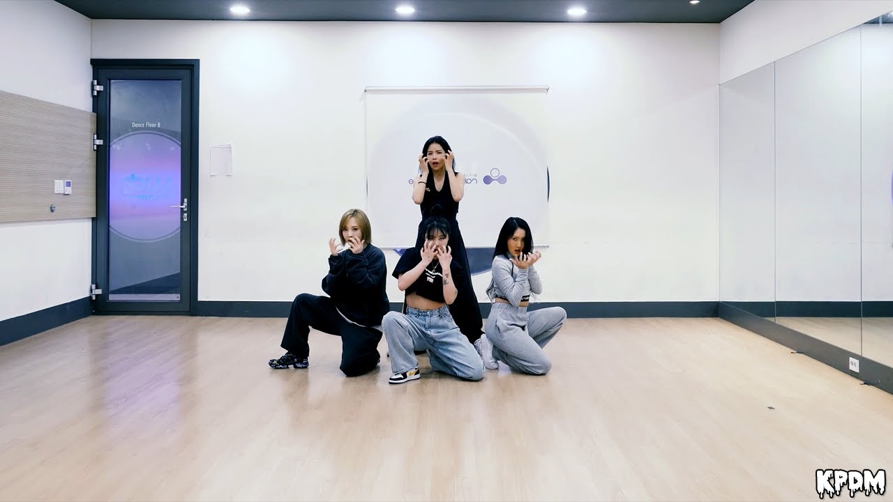 MAMAMOO (마마무) - AYA Dance Practice (Mirrored)